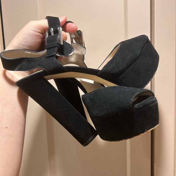 Michael Kors black suede platform heels - Picture 3 of 6
